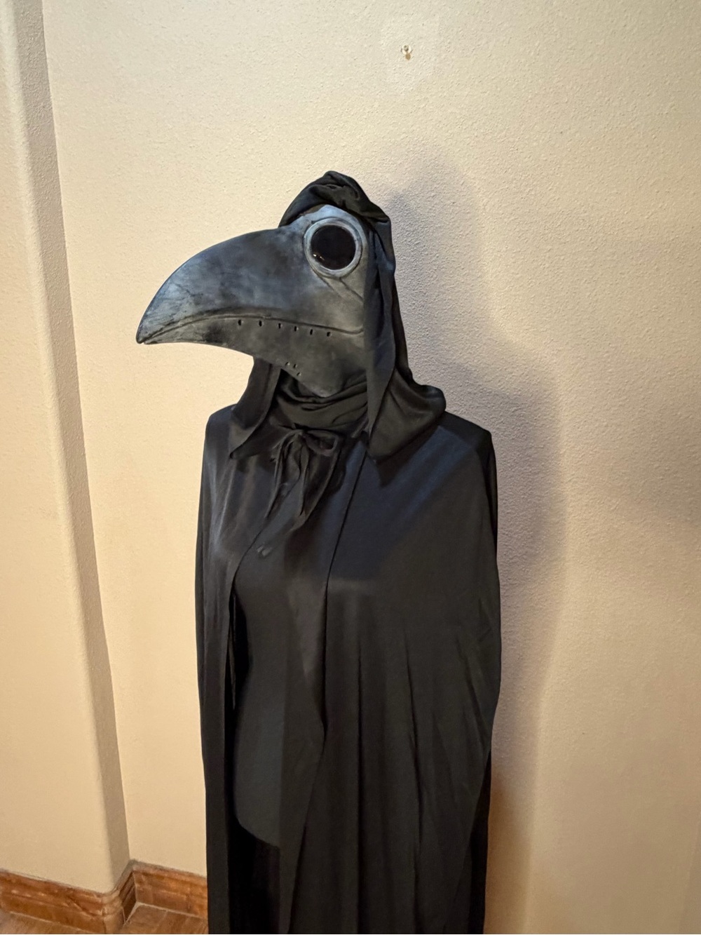 Unisex Black Plague Doctor Costume with Hooded Cape OS NWT